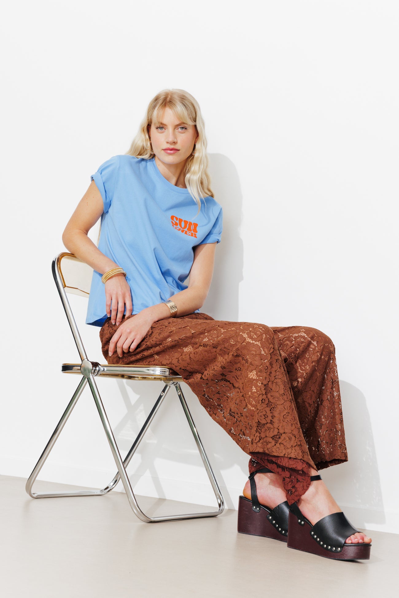 Camiseta com slogan 'Sun lover'