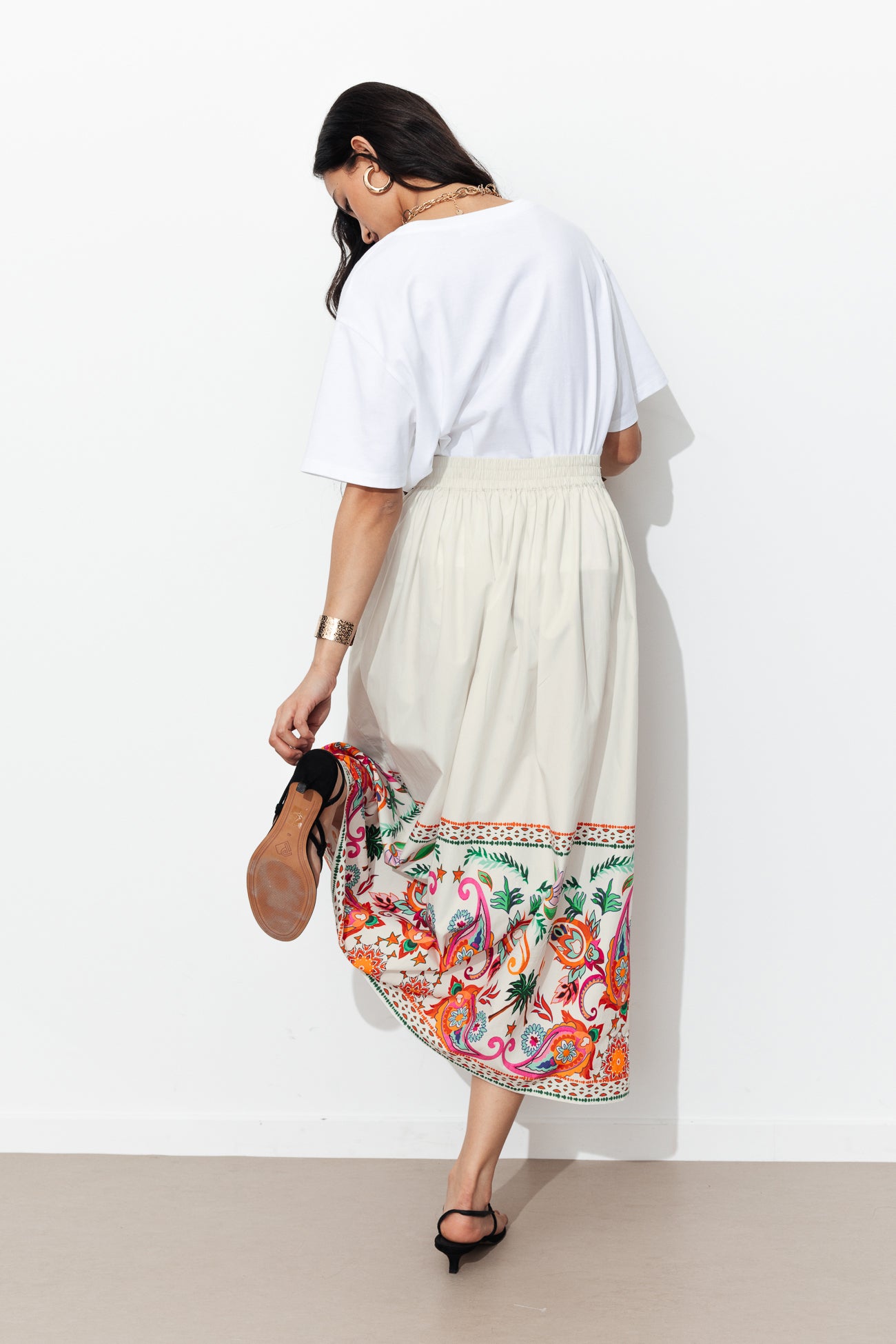 Saia midi estampada