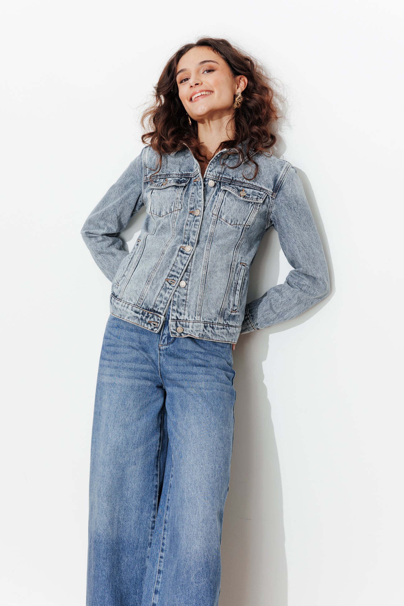 Jaqueta de denim desbotado