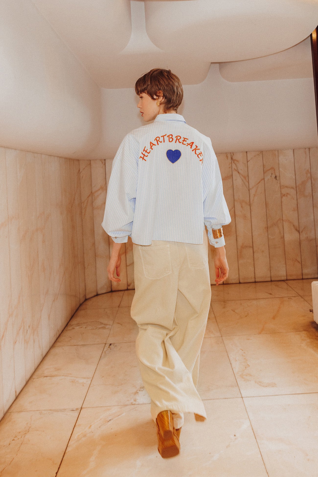 Camisa com slogan
