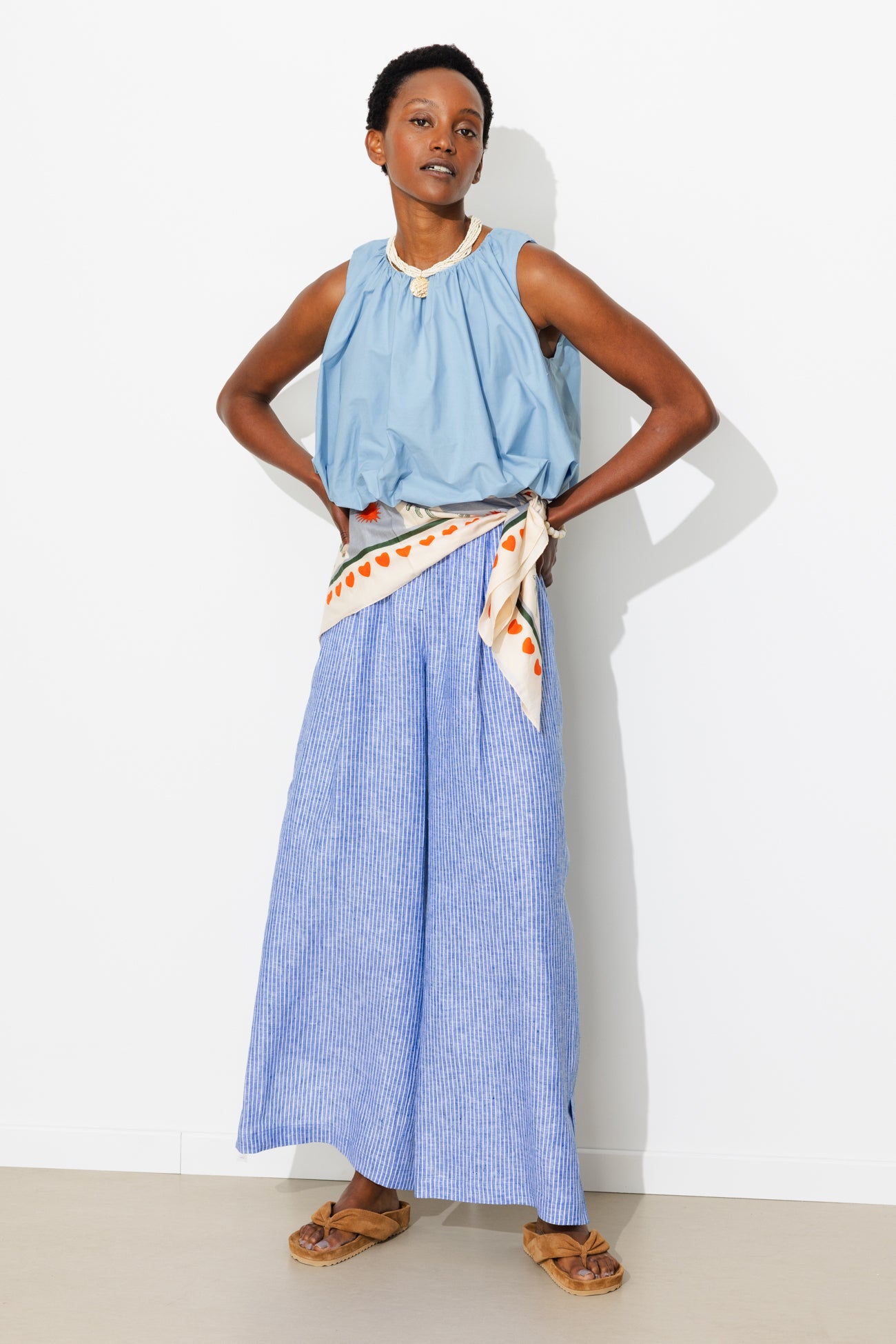 Blusa simples puffball