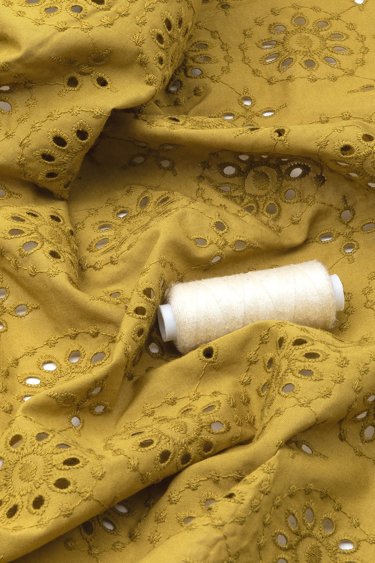 Tecido broderie anglaise 3m