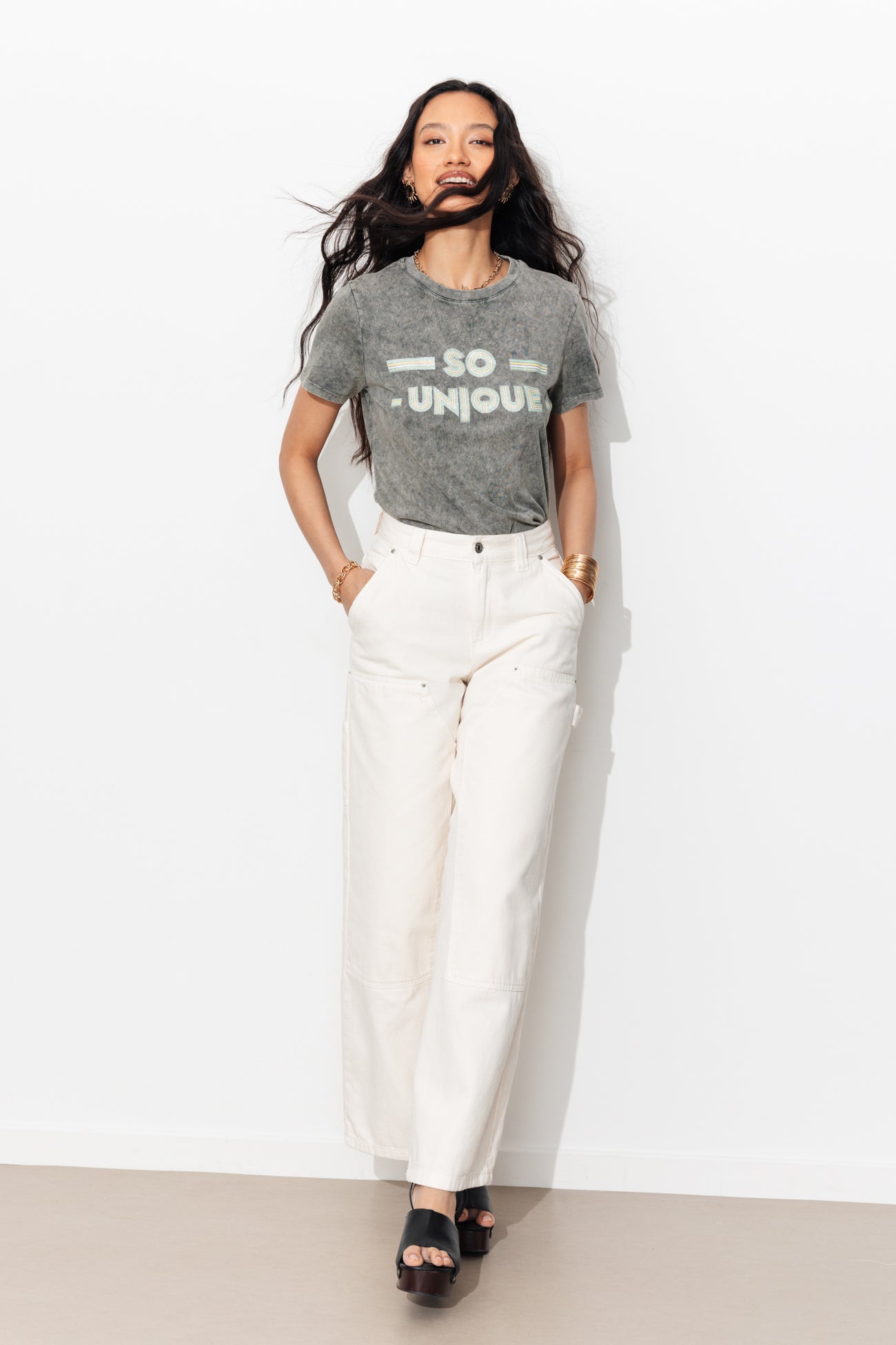 Camiseta com slogan 'So unique'