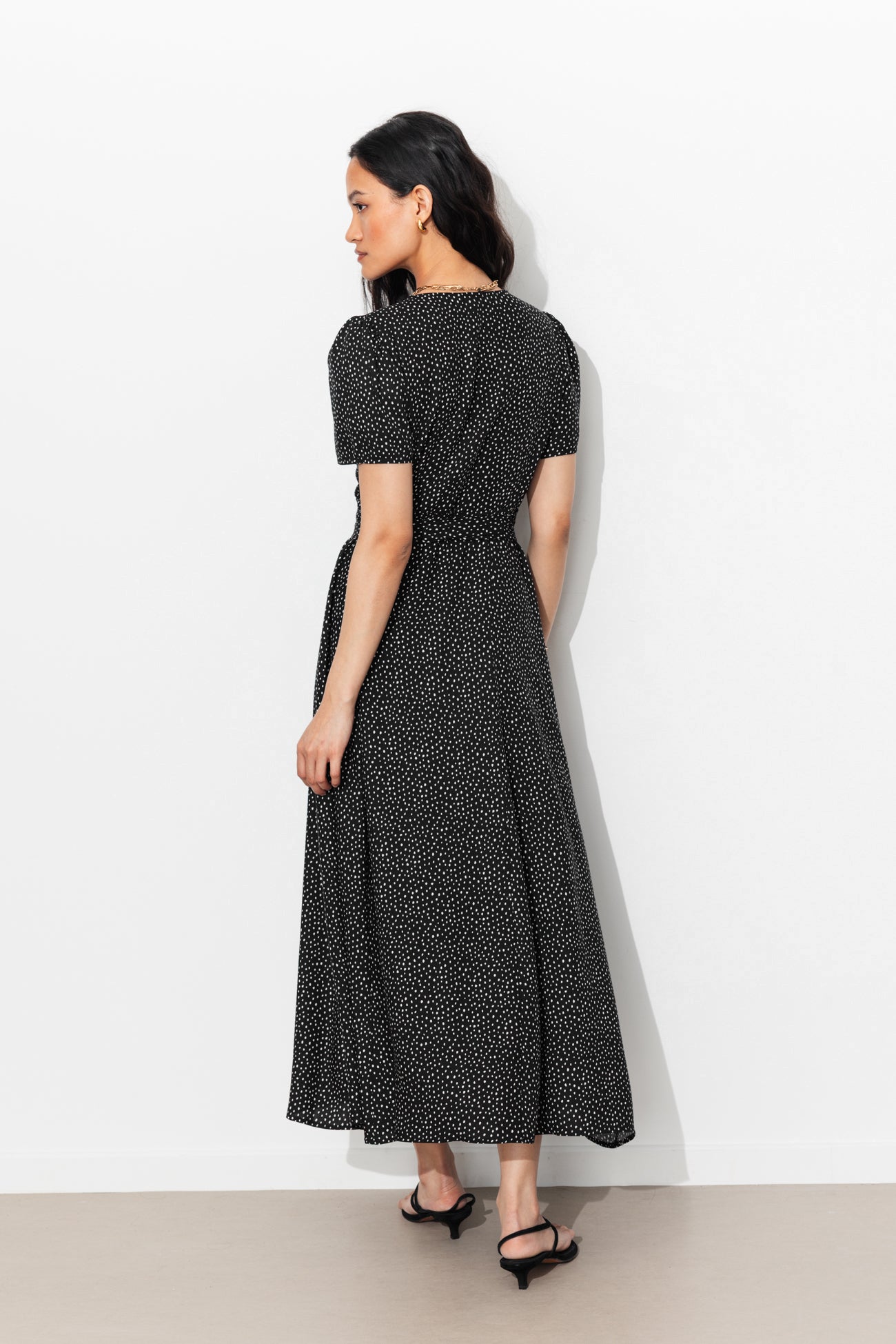 Vestido longo com cruzamento